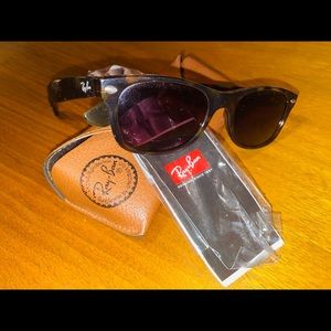 Ray Ban Tortoise Wayfarer Sunglasses